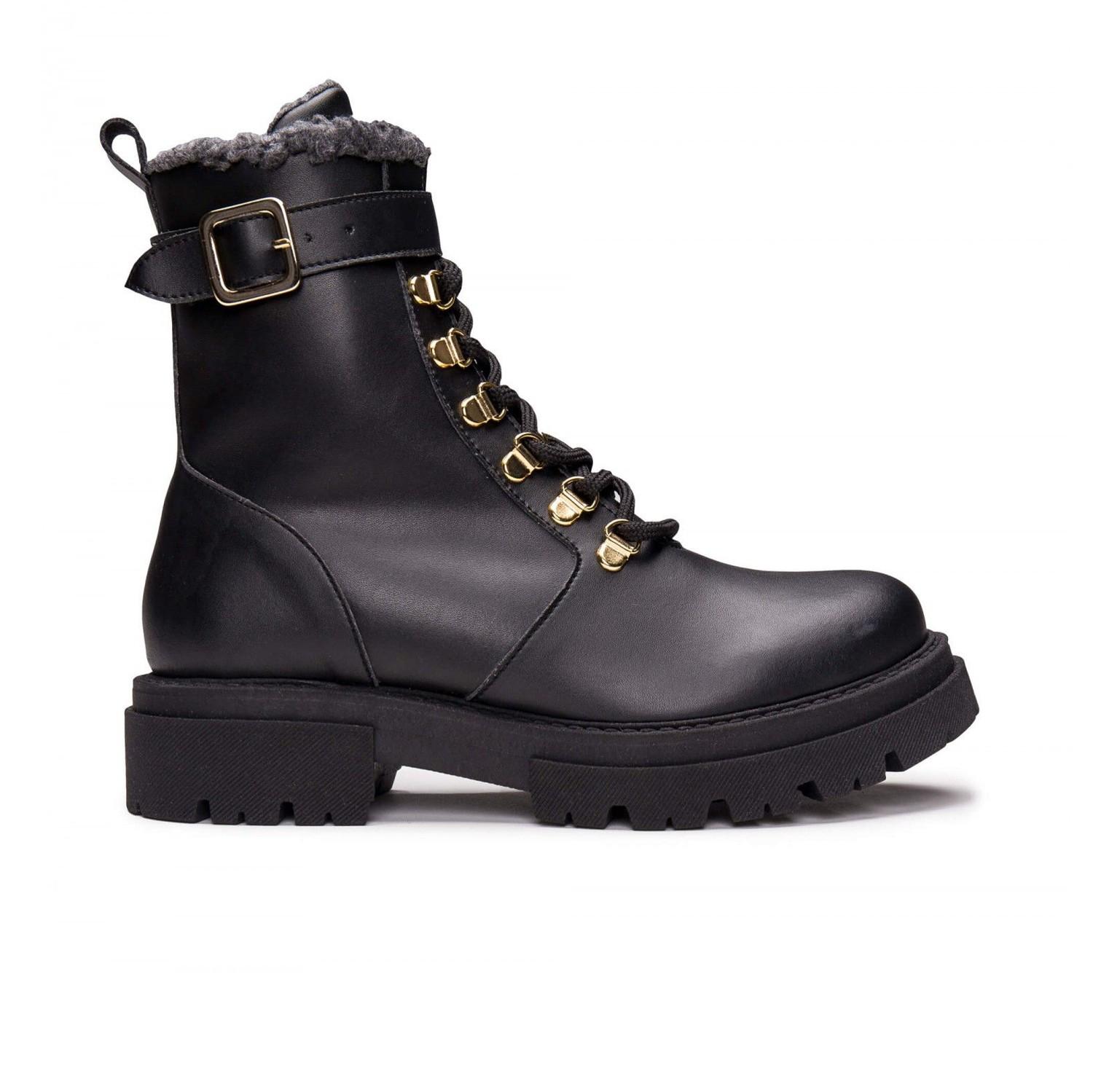 scarpe a scarponcino