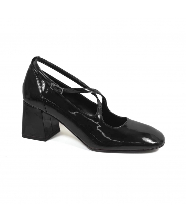 VSI MEGGY black vegan patent pumps with double braided strap and wide heel made in Italy