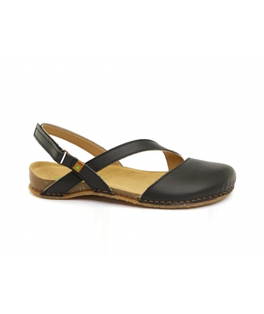 EL NATURALISTA Panglao Vegan Women's flat sandals closed toe black strap vegan shoes
