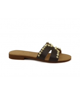 Pantuflas VSI MES eco veganas marrones con tachuelas doradas Made in Italy