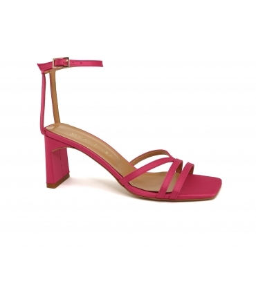 VSI NOELIA Vegane fuchsiafarbene Damensandalen mit karreeförmigem Absatz Made in Italy