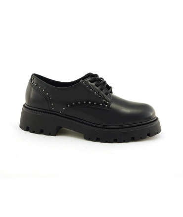 VSI TECLA black patent vegan brogues with studs and thick sole