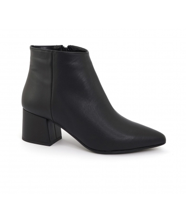 VSI SINNI black eco-friendly ankle boots with pointed toe and heel, vegan shoes Made in Italy