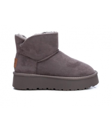 Bottes à plateforme XTI grises en fausse fourrure végétalienne, chaudes et rembourrées