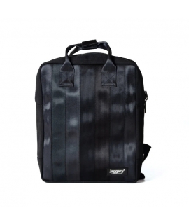 JAGGERY Zaino riciclato vegan ARRIVE nero con cinture sicurezza