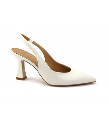 Sandalias de novia veganas VSI FAIRY con tira trasera, punta cerrada y tacón de carrete blanco, hechas en Italia.