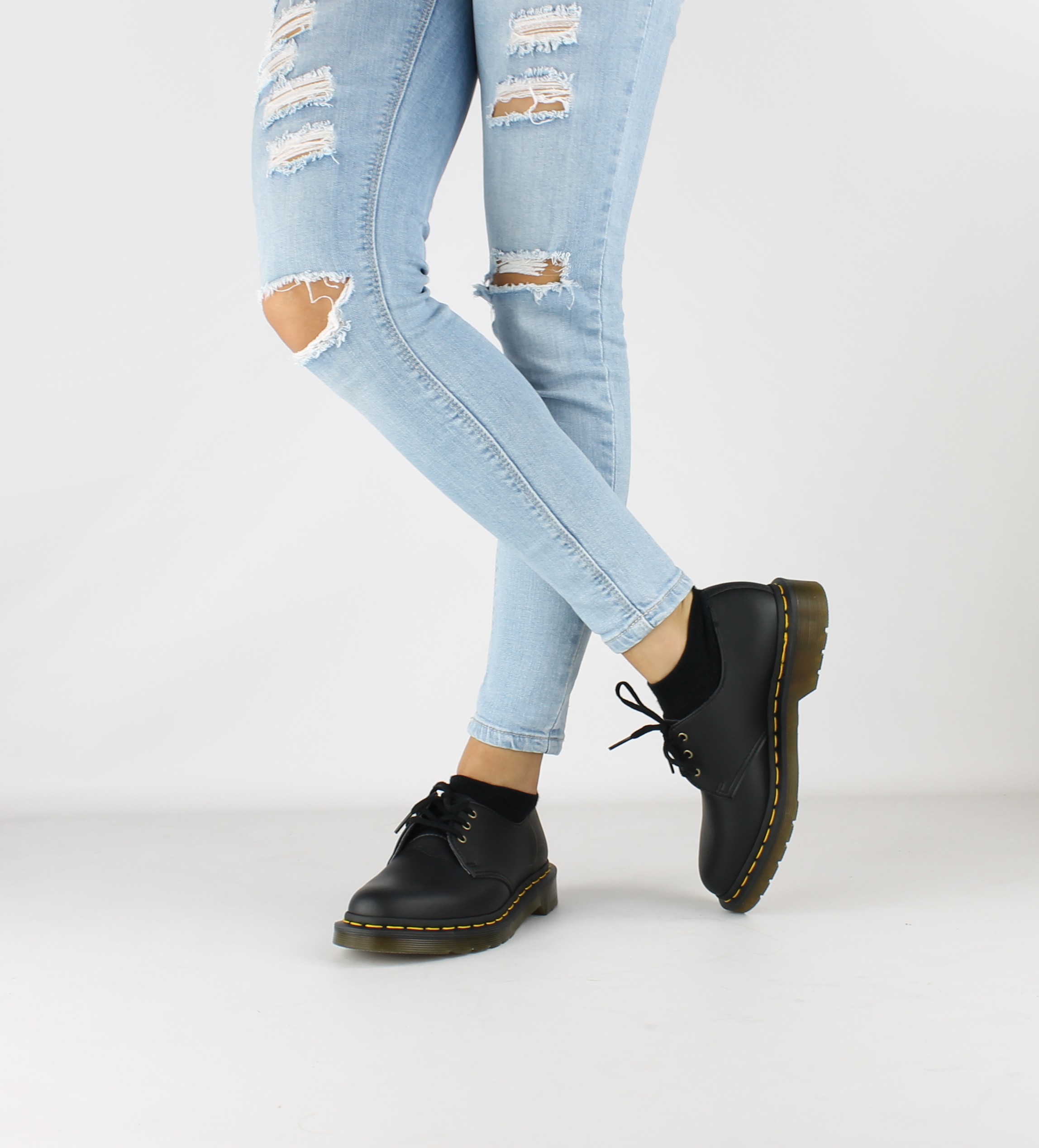 dr martens 1460 vegan indossate